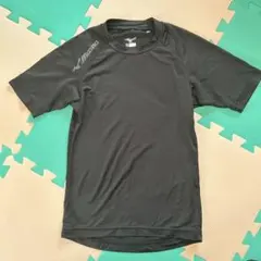 美品。140 ミズノ野球アンダーシャツ半袖