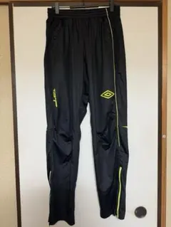 umbro アンブロ ナイロンパンツ【XOサイズ】のサムネイル