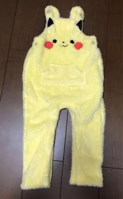 モンポケ　ピカチュウ　オーバーオール　サロペット 95cm 新品