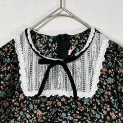 motherways 黒小花柄 半袖ワンピース 130 白レース 黒リボン