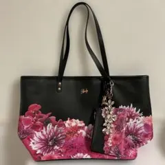 Rady リゾートフラワー トートバッグ Rady リゾートフラワートートバッグ - メルカリ