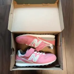 New Balance 996 ピンク スニーカー