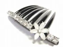 Item thumbnail for item ba9d0e45-fe64-4429-bd0e-65c2f5f55c1d