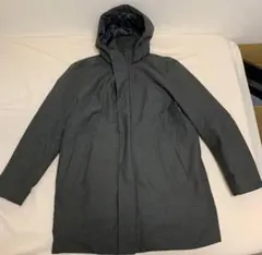 本日限定お値下げUNIQLO ハイブリッドダウンアウターウェア　パーカ