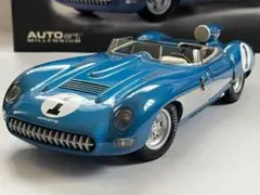 AUTOart 1/18 71051 シボレー コルベットSS 1957 箱付のサムネイル