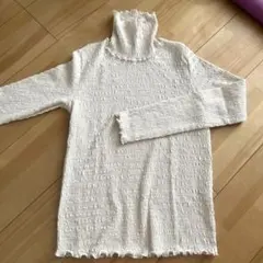 タートルネック フリル