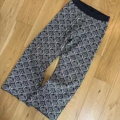 Item thumbnail for item 09fca42d-df7e-44aa-9bcf-1ae8ff4be43a