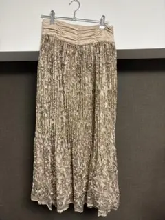 Lily Brown スカート