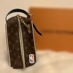 【極美品】ルイヴィトン　LV×NBA　クロークドップキット　バッグ　5595 極美品】ルイヴィトン LV×NBA クロークドップキット バッグ 5595