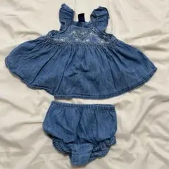 babygap　6-12month デニムワンピースのサムネイル