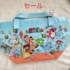 セール❣️上海ディズニー　ダッフィーフレンズショッピングバッグのサムネイル