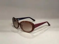 Item thumbnail for item 82e47e4e-b6e9-4f4a-b1cf-d2b75117454d