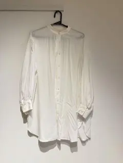 白 シャツ ブラウス　ローリーズファーム　ホワイト