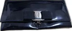 Salvatore Ferragamo ヴァラ 長財布