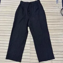 sacai ダークグレー ストライプ ワイドパンツ ベルト付き - メルカリ