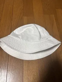 GU バケットハット ホワイト