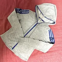 adidas グレー フード付きパーカー J/S