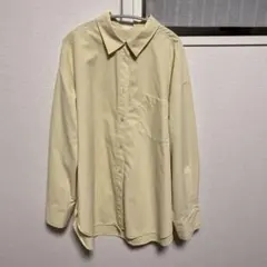 GU クリーム（クリームイエロー）色 長袖シャツ