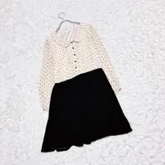 【ローリーズファーム】　ドッキングワンピース　（Ｍ）　ドット柄　プリーツのサムネイル