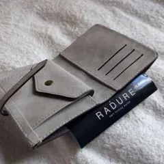 RADURE ベルト付き折り財布