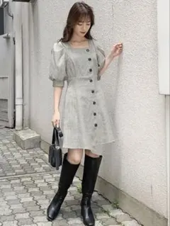 【試着のみ 未使用品級】ダズリン レトロスリーブミニワンピース