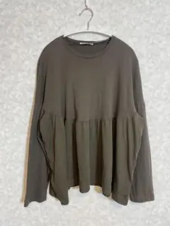 ZARA オリーブグリーン カーキ 長袖 フリル付き チュニック ぺプラム