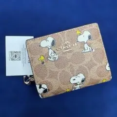 COACH コーチコラボスヌーピー シグネチャーレザースナップ二つ折り財布