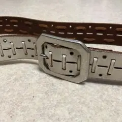 メンズビギ白レザーデザインベルトのサムネイル