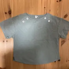 オリーブグリーン ボタン付き Tシャツ　120