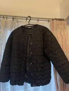 ♡ハート柄キルティングジャケット Fサイズ　ブラック