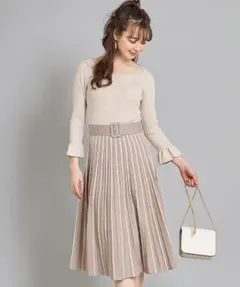 tocco ベルト付配色ニットワンピース 膝丈 七分袖 七分丈 ベージュ