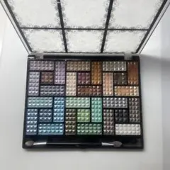 Dolly Angel 30 COLORS EYESHADOW PALETTE