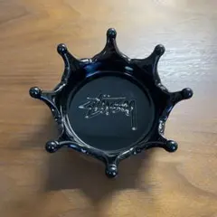 STUSSY  クラウン アッシュトレイ 陶器製 STUSSY クラウン アッシュトレイ 陶器製 - メルカリ