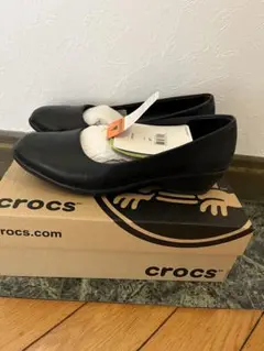 crocs ブラック シューズのサムネイル