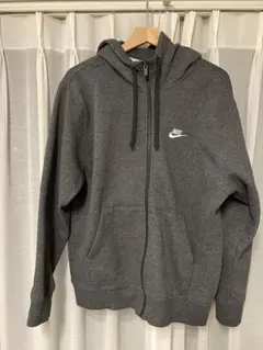 Nike グレー ジップアップパーカー
