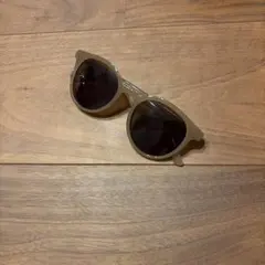 ベージュ　サングラス　レディース