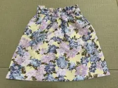 ★プロポーション★台形　花柄スカート