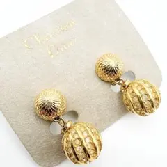 3112 極美品✨　Dior　ピアス　CD ロゴ　希少　刻印 3112 極美品✨ Dior ピアス CD ロゴ 希少 刻印 - メルカリ