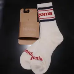 Item thumbnail for item f59b8218-ba8f-409b-80d5-7da76da10e9c