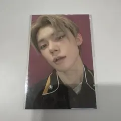 TXT ヨンジュン 韓国 展示会 'LAYERS OF US' CD 特典 - メルカリ