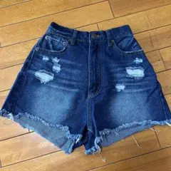 イング　ダメージ加工 ダークブルー ショートパンツ　M