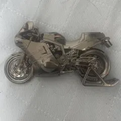 レッドバロンの成約記念品として知られる「世界の名車シリーズ」のダイ