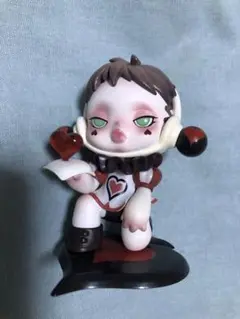 POPMART スカルパンダ アリス フィギュア 4種 Amazon.co.jp: POPMART スカルパンダ SKULLPANDA シークレット