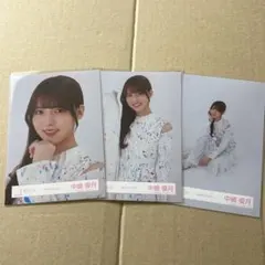 櫻坂46 中嶋優月　自業自得　MV衣装　ヨリ　チュウ　座り　生写真