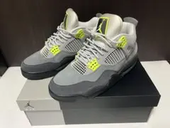NIKE AIR JORDAN 4 RETRO LE 