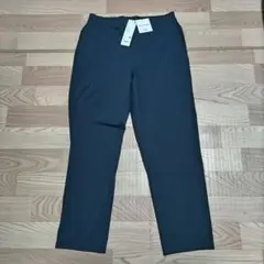 ユニクロ　ウルトラストレッチアクティブパンツ
