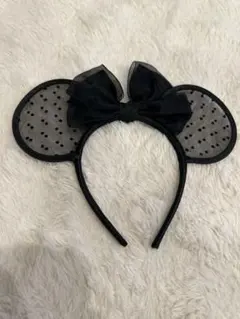 黒の水玉模様リボンカチューシャ