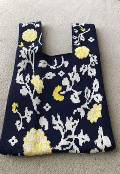 Item thumbnail for item 39bdd086-319e-4d4a-8dcb-434fbf047593