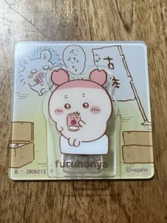 古本屋　モモンガ　ちいかわ　アクリルシーンクリップ