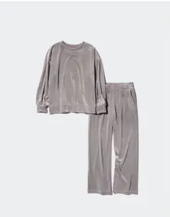 ユニクロ　ウルトラストレッチスムースセット　Sサイズ